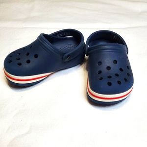 Crocs size 7 toddler